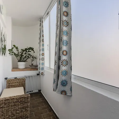 Appartement #381 Sunny In The Heart Of *